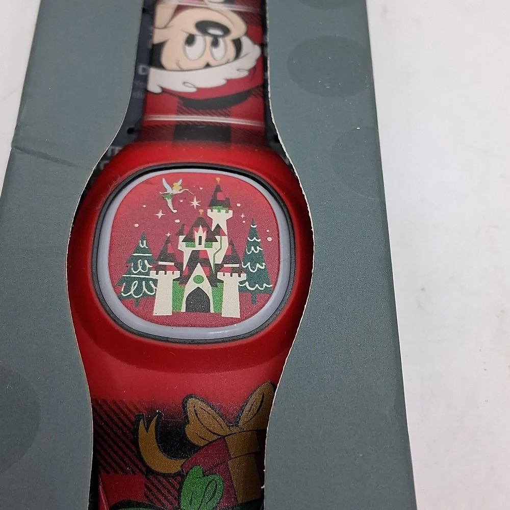 NWT Disney MagicBand, Limited Release Christmas Mickey Mouse